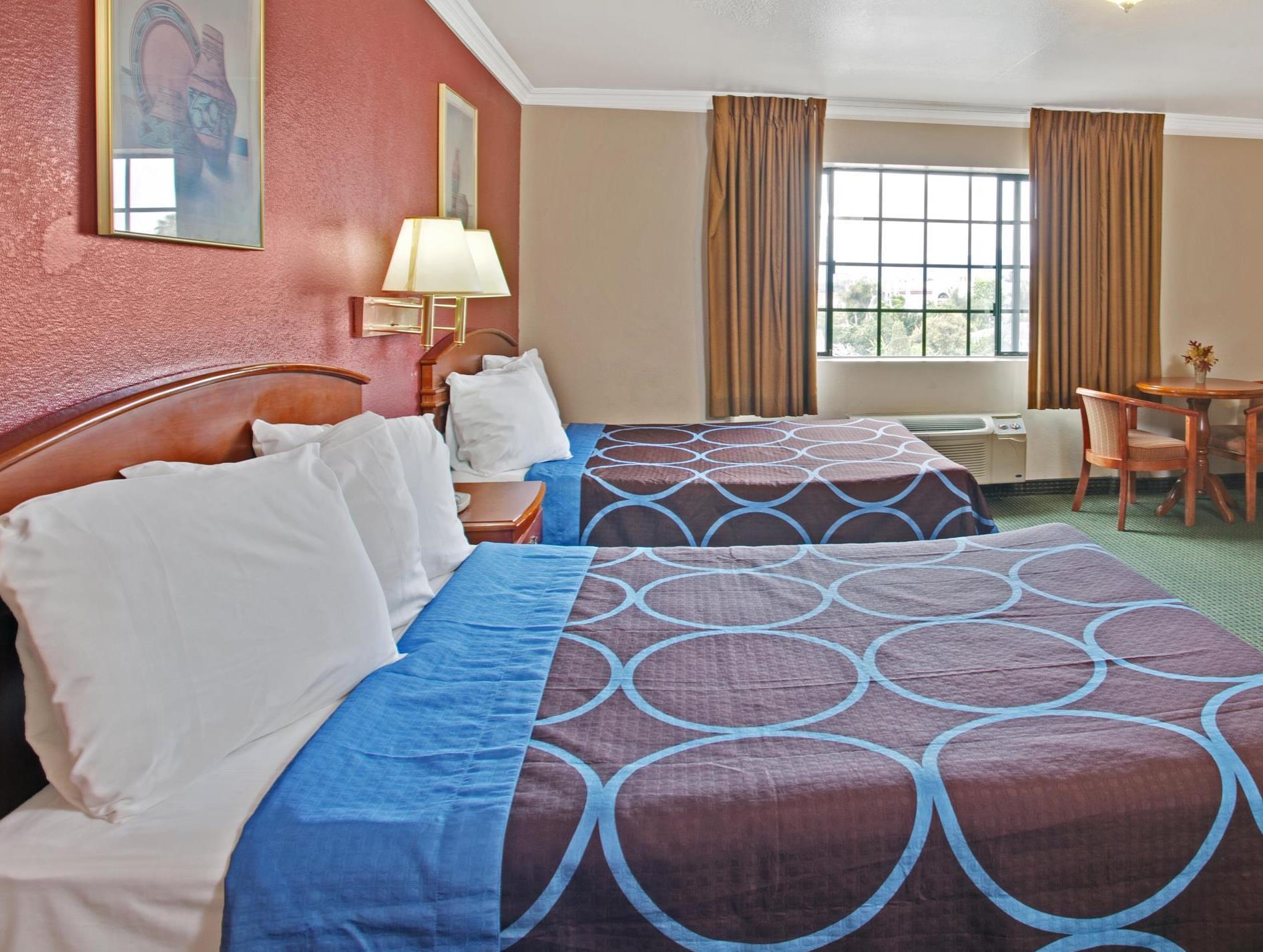 Super 8 By Wyndham Hollywood/La Area Motel Los Angeles Eksteriør billede