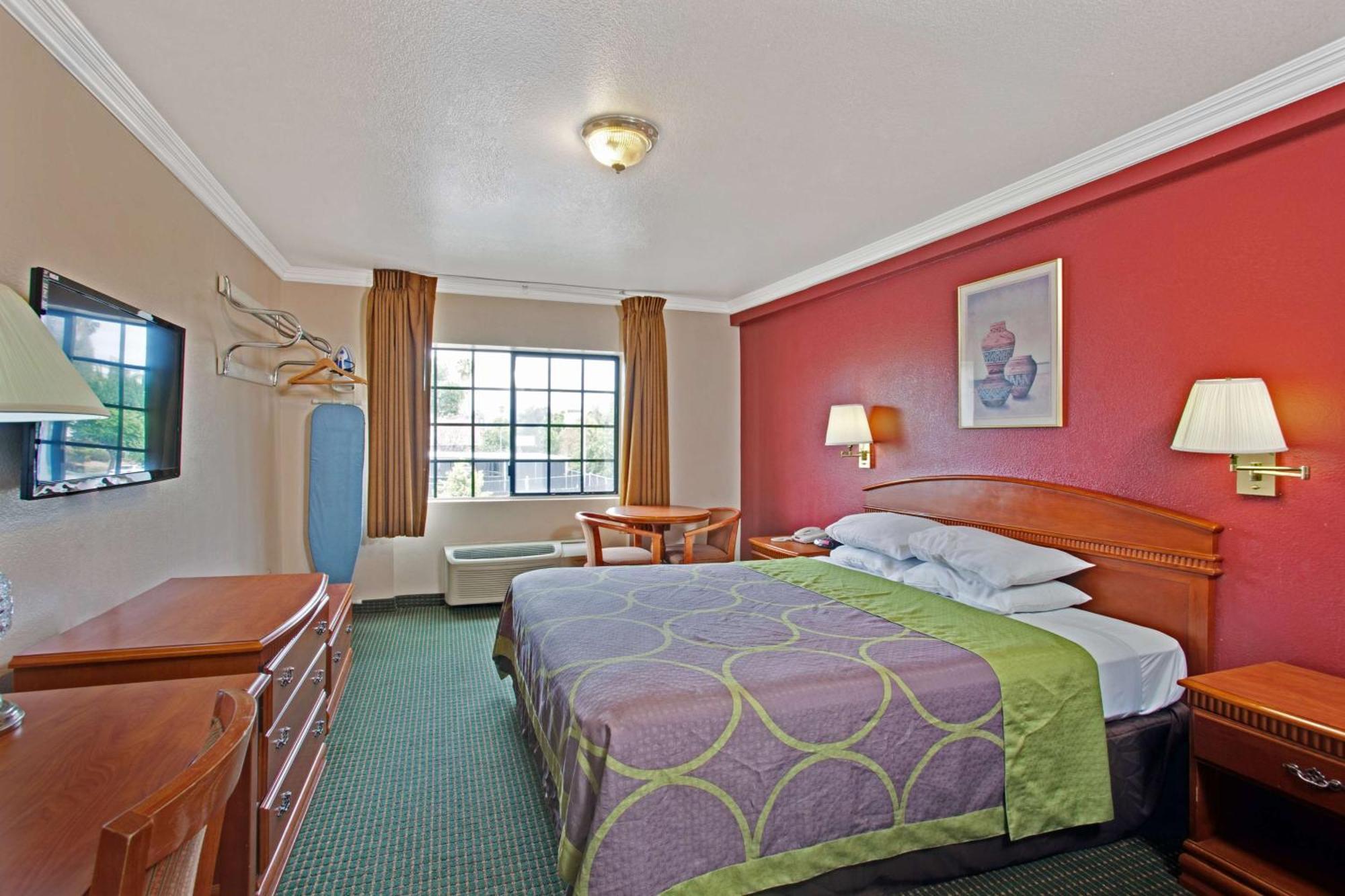 Super 8 By Wyndham Hollywood/La Area Motel Los Angeles Eksteriør billede